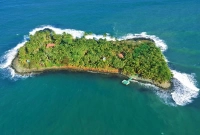 এই দ্বীপটি বিক্রি হবে, দাম মাত্র ৪ কোটি টাকা!