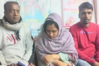 সিলেটে প্রকাশ্যে এক নারীকে নিয়ে ঘটেছে অদ্ভুত কাণ্ড!