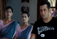 সবাইকে ভোর থেকে না খাইয়ে বসিয়ে রেখেছিল, সালমান আসেন পৌনে তিনটায়