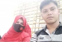 বিয়ের দাবিতে ১৪ দিন অনশনের পর স্ত্রীর স্বীকৃতি