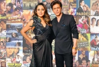 গৌরী না সিনেমা, কোনটা চাইবেন? উত্তরে চমকে দেন শাহরুখ!