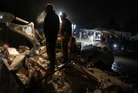 ভূমিকম্পে মৃতের সংখ্যা ৩০০ ছাড়িয়েছে, এরদোগানের আহ্বান