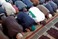 মেরাজের রাতে যেভাবে ফরজ হলো পাঁচ ওয়াক্ত নামাজ