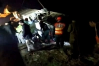 যাত্রীবাহী বাস খাদে, ১৪ জনের মৃত্যু