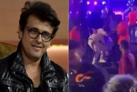মুম্ব‌ইতে কনসার্টে হামলা, হাসপাতালে সোনু নিগম!