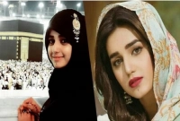 ইসলাম ধর্মের বিধি-বিধান অনুযায়ী জীবন পরিচালনার জন্য অভিনয় ছাড়লেন জনপ্রিয় অভিনেত্রী