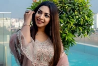ভুল-স্বীকার-করে-ক্ষমাপ্রার্থনা-করতে-অভিনেত্রী-প্রভাকে-লিগ্যাল-নোটিশ