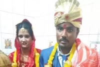 স্ত্রীর পর'কীয়া প্রেমিকের স্ত্রীকে বিয়ে করে চরম প্রতিশোধ নিল যুবক!