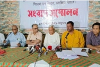  দেশে হিন্দি চলচ্চিত্র মুক্তি না পেলে সব সিনেমা হল বন্ধের হুমকি