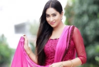 মুক্তি পেল ওরা ৭ জন : প্রশংসিত মম