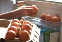  ডিমের অতিরিক্ত দাম নেওয়ায় তিন প্রতিষ্ঠান মালিককে জরিমানা