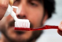 রোজা কী ভেঙ্গে যাবে টুথপেস্ট দিয়ে দাঁত ব্রাশ করলে?