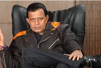 হিরোর জন্য মিঠুন আবারও ঢাকায়