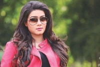 চিত্রনায়িকা-মাহির-রহস্যময়-পোস্ট