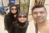 ওমরাহর উদ্দেশে রওনা দিলাম, দোয়া করবেন, সঙ্গে মা আর বউ: শাহরিয়ার নাজিম জয়