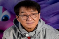 সন্তানের জন্য কোনও টাকা রাখছেন না জ্যাকি চ্যান