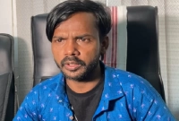 কাল বিকেল ৫টায় জানাজা আমার নিজ বাসভবনে: হিরো আলম কাল বিকেল ৫টায় জানাজা আমার নিজ বাসভবনে: হিরো আলম