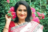 ‘আমার বাসা থেকে সমস্ত মূল্যবান জিনিস চুরি হয়ে গেছে’