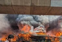  আরও ৪ মার্কেটে ছড়িয়ে পড়েছে বঙ্গবাজারের ভয়াবহ আগুন