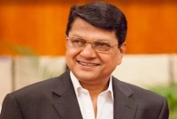 ১৯৬৪ সালের পর থেকে আজ অবধি চুলে তেল দেইনি : আলমগীর