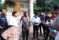 গাজীপুর থেকে মরা মুরগি কিনে ময়মনসিংহের বিভিন্নস্থানে বিক্রি!