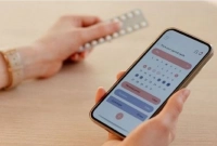 নারীরা ঝুঁকছেন মোবাইল অ্যাপে জন্মনিয়ন্ত্রণ করতে