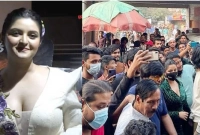 বর্ষসেরা অভিনেত্রী পরীমণি, আনন্দবাজারের জরিপ