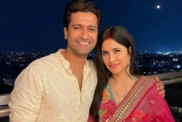 ভিকি-ক্যাটরিনার বিচ্ছেদের খবরে বলিউডে তোলপাড়! 