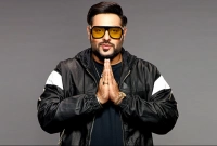 শেষমেশ প্রকাশ্যে ক্ষমা চাইলেন র‌্যাপার বাদশা