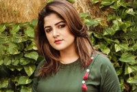 ব্ল্যাকমেল করতে গিয়ে ভালোবেসে ফেলেন শ্রাবন্তী!