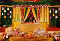 তরুণীর গায়ে হলুদের অনুষ্ঠানে হঠাৎ উপস্থিত প্রেমিক, অতঃপর… তরুণীর গায়ে হলুদের অনুষ্ঠানে হঠাৎ উপস্থিত প্রেমিক, অতঃপর…