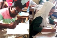 এক সাথে এসএসসি পরীক্ষা দিচ্ছে বাবা-মেয়ে
