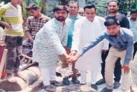 ফুলছড়িতে রাস্তার সিসি ঢালাই উদ্বোধন