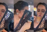 চা খেতে গিয়ে পোশাকের জন্য মহাবিপদে পড়েন উরফি