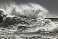 গতিবেগ ১৫০ কি.মি, ঘূর্ণিঝড়ে ৭ জনের মৃত্যু