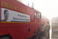 মালদায় একের পর এক বিস্ফোরণ, ছুটে আসেন স্থানীয়রা