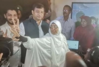 গাজীপুরে ১৭১২৪ ভোটে এগিয়ে জাহাঙ্গীরের মা জায়েদা খাতুন
