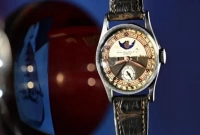 ৬৭ কোটি টাকায় বিক্রি হলো একটি ঘড়ি!