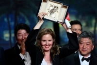 এবারের কান চলচ্চিত্র উৎসবে স্বর্ণপাম জিতল ‘অ্যানাটমি অব আ ফল’