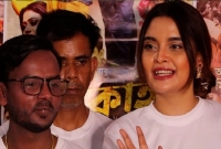 একটি বিশেষ গুণ আছে হিরো আলমের! জানালেন রিয়া চৌধুরী