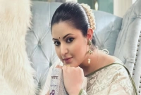 ঘরে কাচ্চি রেখে যারা বাইরে ভাত খায় তাদের রুচির দুর্ভিক্ষ: পরীমণি