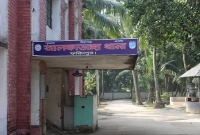 মেয়েকে শাসন করায় মায়ের সঙ্গে অভিমান করে কিশোরীর কাণ্ড