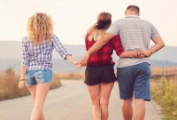 পরকীয়ায় লিপ্ত হলে চাকরি থেকে বরখাস্ত করা হবে