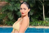 ববিতা বৌদির ক্যামেরার সামনে পোশাক খোলার ভিডিও ভাইরাল!