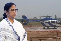 বড় বিপদ থেকে রক্ষা পেলেন মমতা ব্যানার্জী
