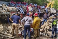 সড়ক থেকে ছিটকে ৮০ ফুট নিচে বাস, ২৭ জনের মৃত্যু