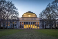 একনজরে বিশ্বের সেরা ১০ বিশ্ববিদ্যালয়