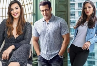 সালমানকে ইঙ্গিত করে সোমি আলির লম্বা এক পোস্ট