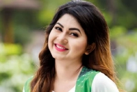 'কারো সঙ্গে বর্তমানে কোনো প্রেমের সম্পর্ক নেই'