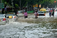 মহা-বিপর্যয়ের মুখে ভারতের রাজধানী দিল্লি